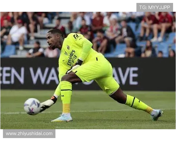 迈尼昂关键时刻扑出点球展现自信赢得队友信任助球队守住胜利